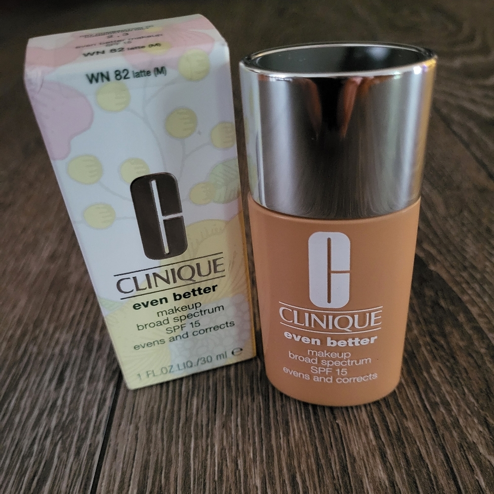 NIB Clinique Even Better Makeup